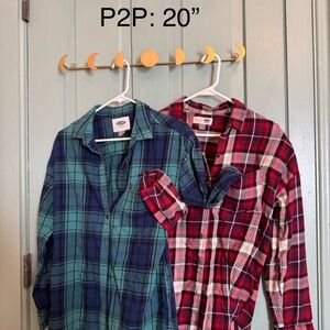 🐨 2 for 1 🐨 Old Navy Plaid Flannel Shirts